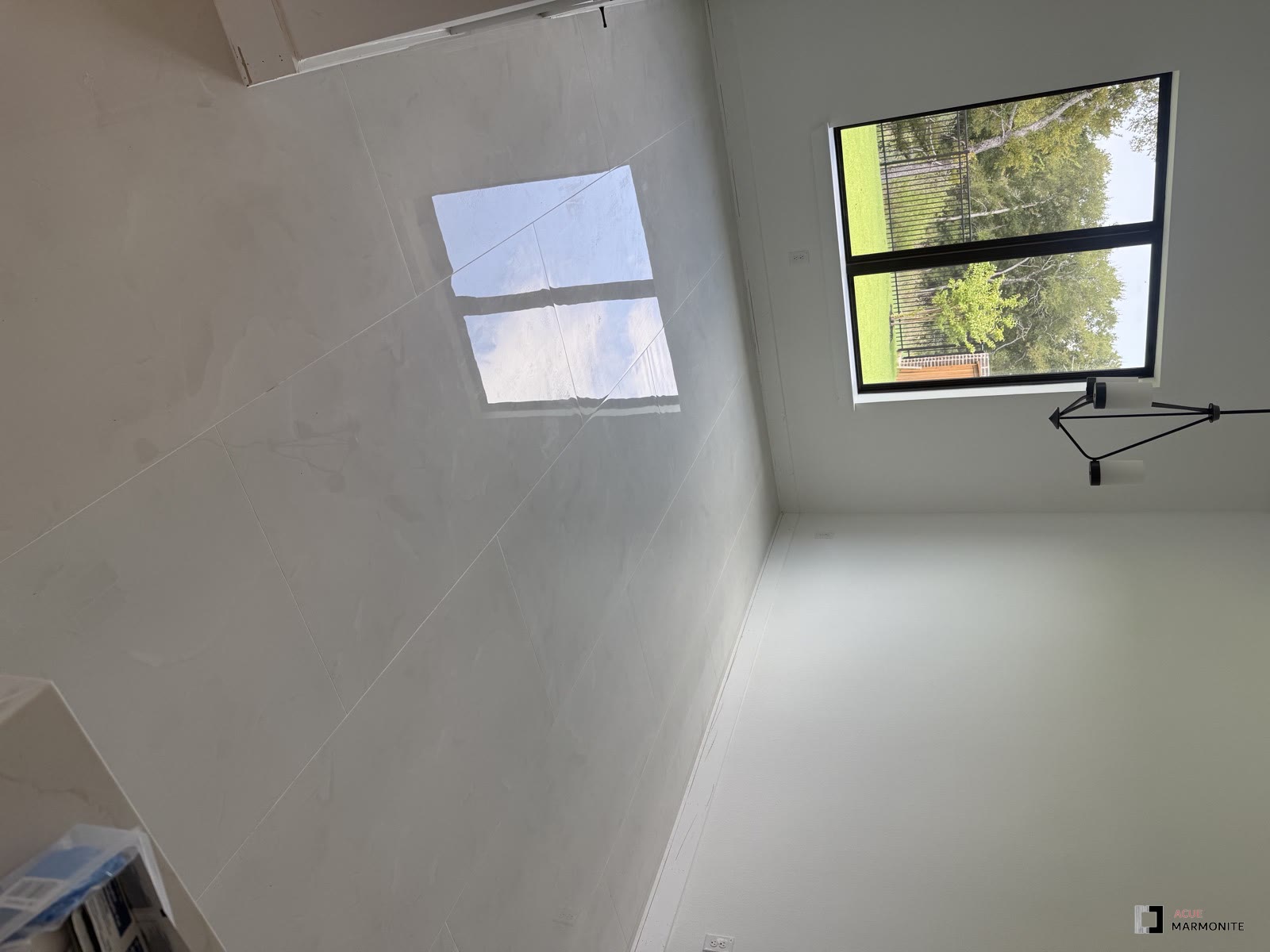 Snow Onyx large-format tile flooring