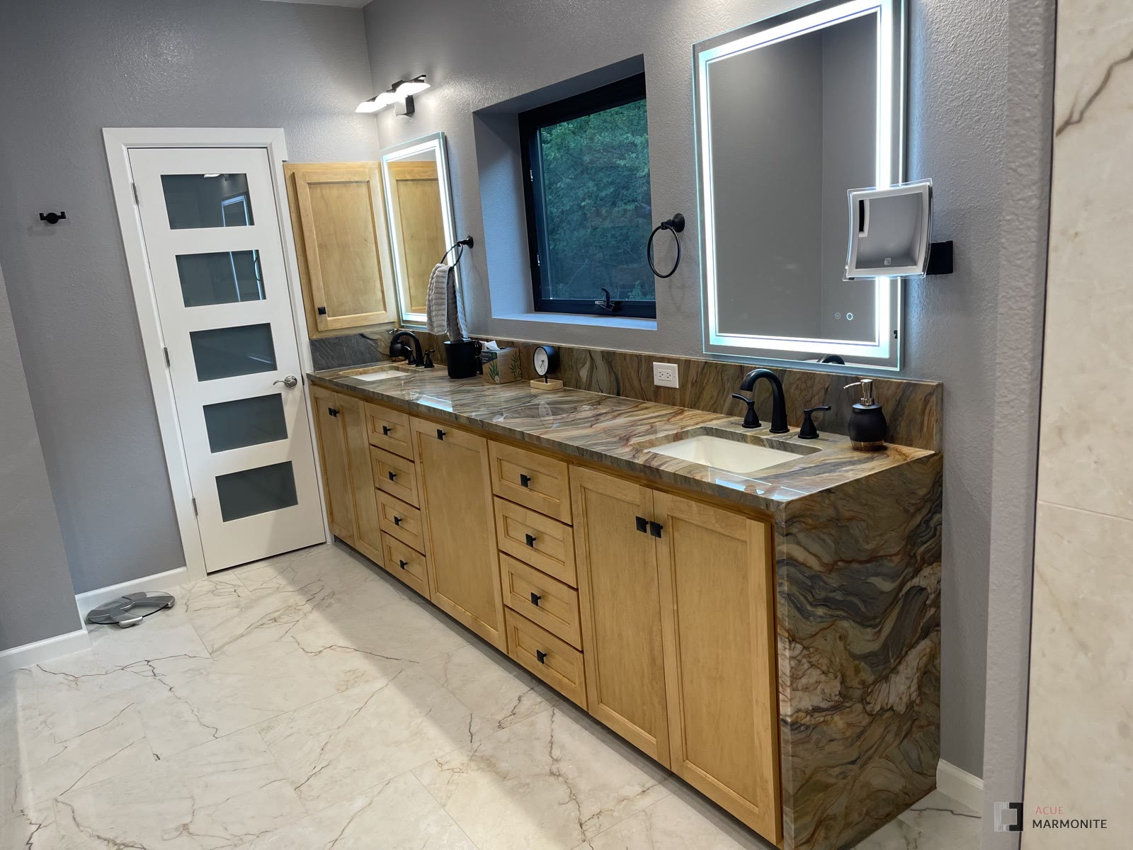 Fusion quartzite bathroom vanity, installed by Acue Marmonite